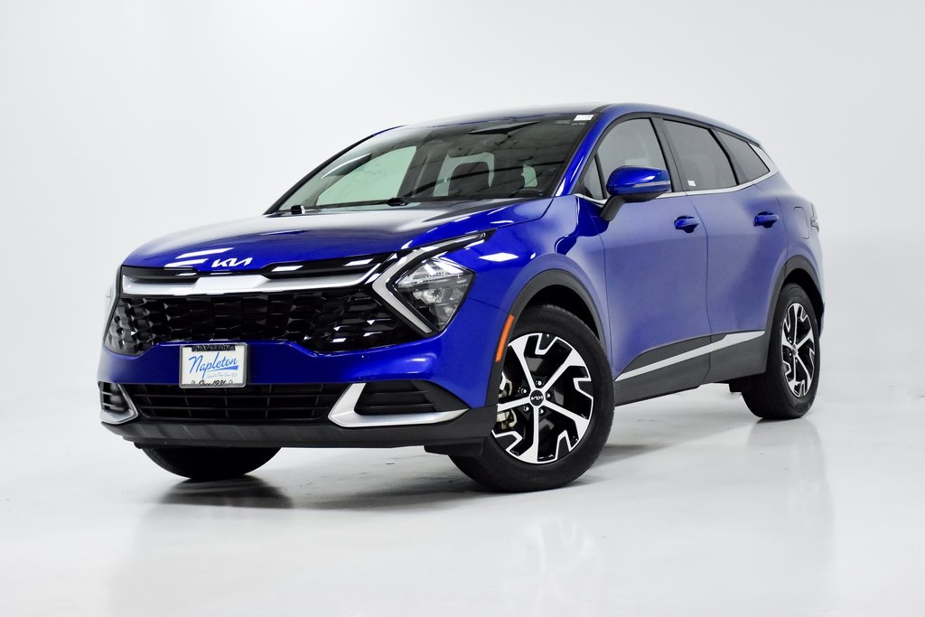 2023 Kia Sportage EX 1