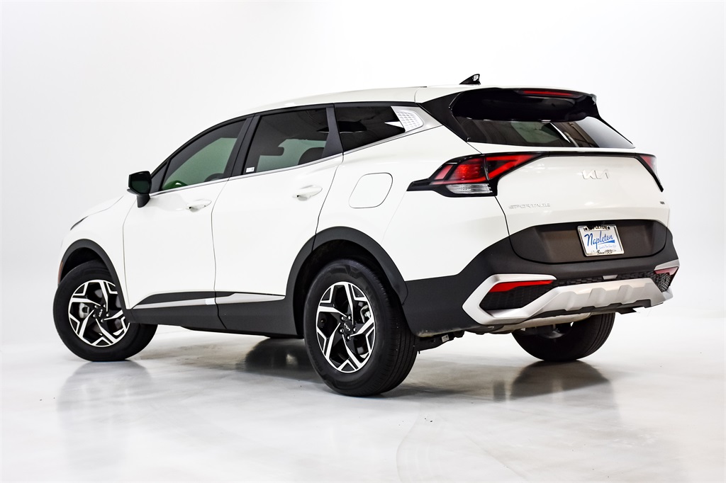 2023 Kia Sportage LX 27