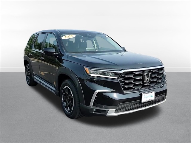 2025 Honda Pilot EX-L 3