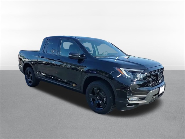 2025 Honda Ridgeline Black Edition 3