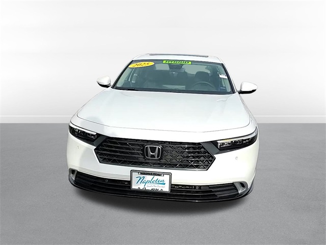 2025 Honda Accord Hybrid Touring 26