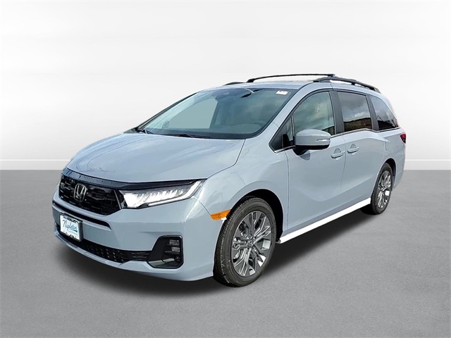 2025 Honda Odyssey Touring 11