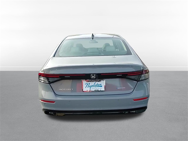 2025 Honda Accord Hybrid EX-L 5