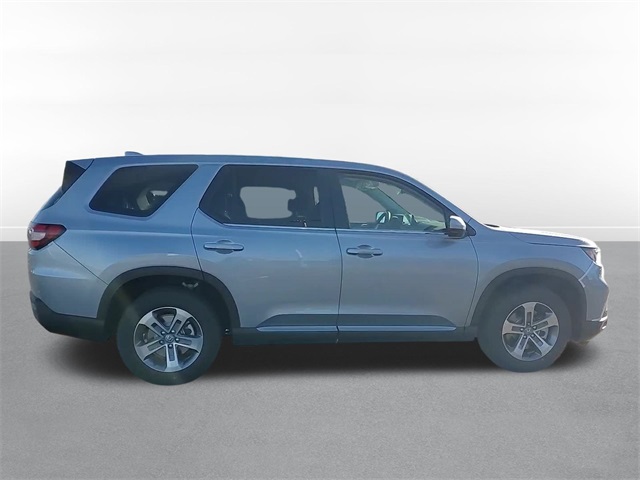 2025 Honda Pilot EX-L 4