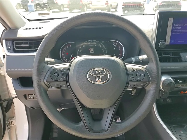 2023 Toyota RAV4 LE 14