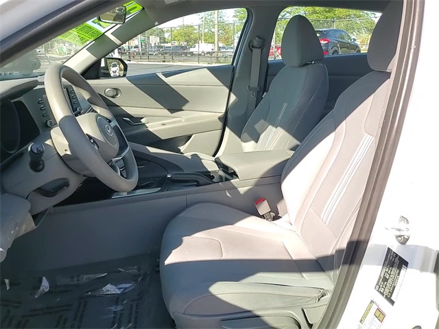 2021 Hyundai Elantra SEL 10