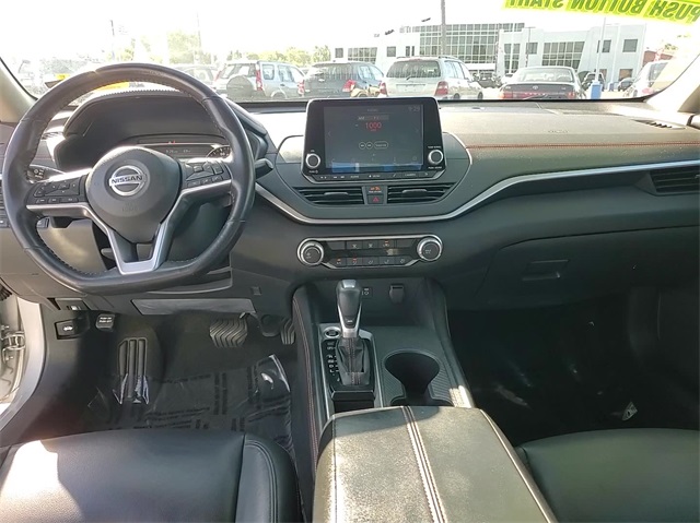 2022 Nissan Altima 2.5 SR 12