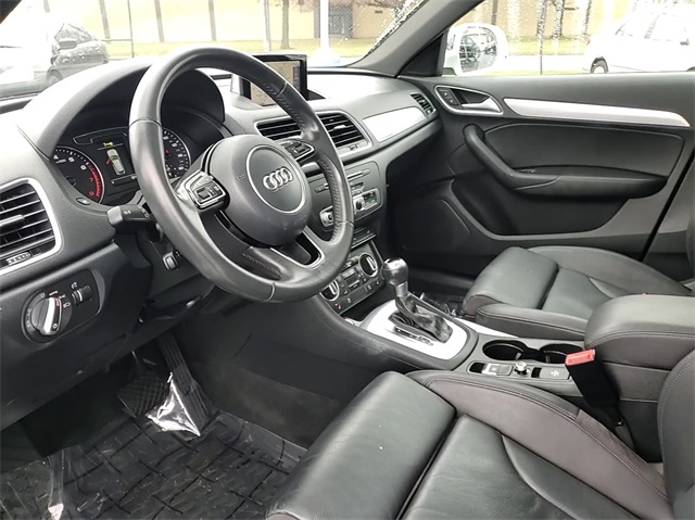 2018 Audi Q3 2.0T Premium 9