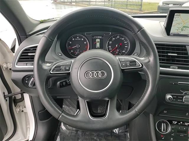 2018 Audi Q3 2.0T Premium 17