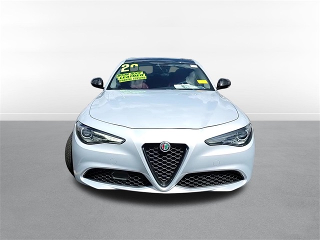 2020 Alfa Romeo Giulia Base 13