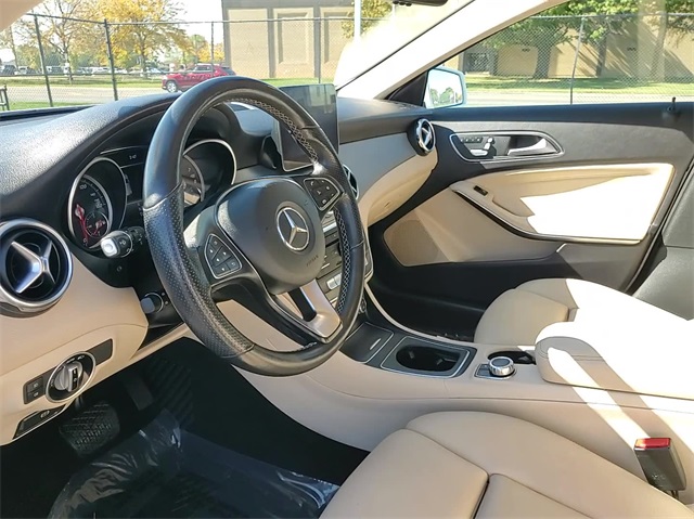 2020 Mercedes-Benz GLA GLA 250 9