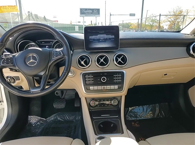 2020 Mercedes-Benz GLA GLA 250 12