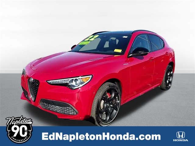 2022 Alfa Romeo Stelvio Veloce 1