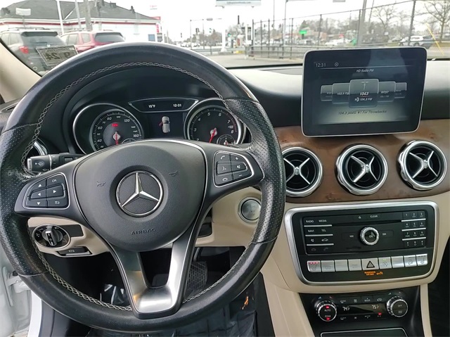 2019 Mercedes-Benz GLA GLA 250 24