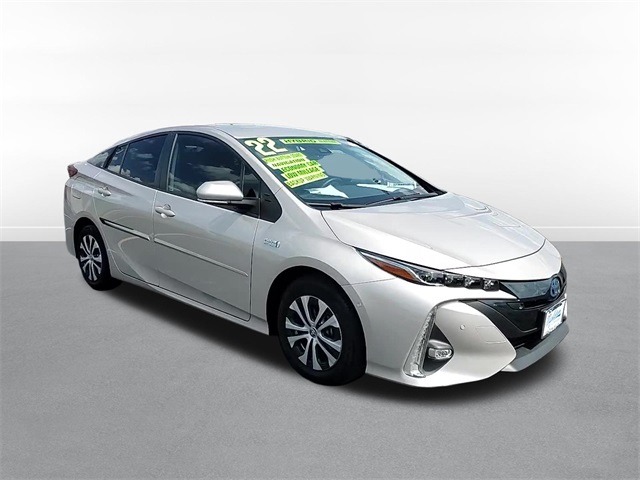 2022 Toyota Prius Prime Limited 3