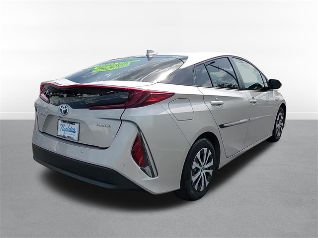 2022 Toyota Prius Prime Limited 5