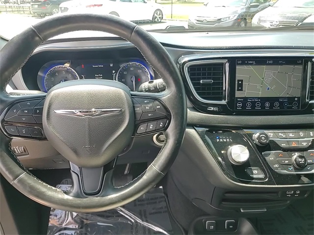 2019 Chrysler Pacifica Touring L 28