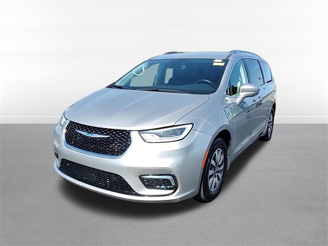 2021 Chrysler Pacifica Hybrid Touring L 26