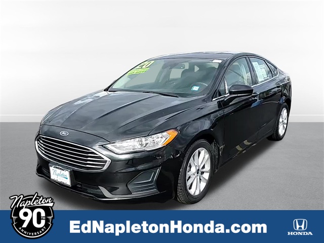 2020 Ford Fusion SE 1