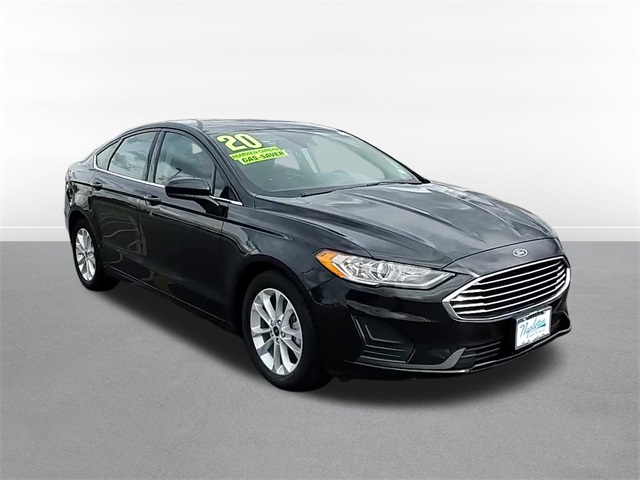 2020 Ford Fusion SE 3