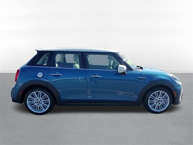 2022 MINI Cooper S Signature 4