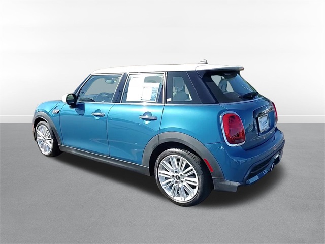 2022 MINI Cooper S Signature 5