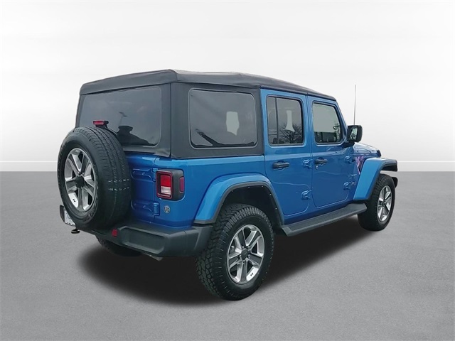 2022 Jeep Wrangler Unlimited Sahara 6