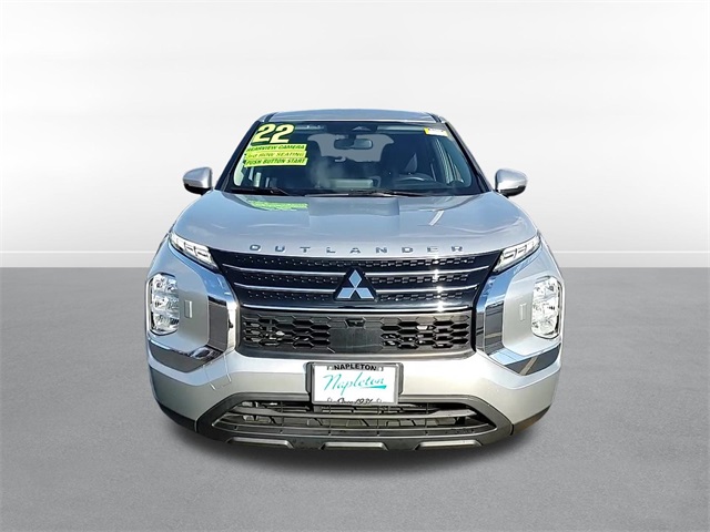 2022 Mitsubishi Outlander ES 2