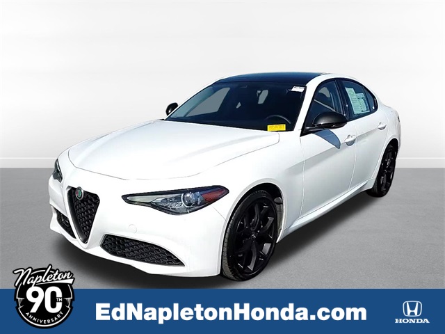 2020 Alfa Romeo Giulia Base 1