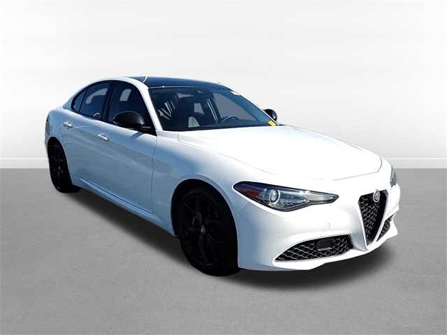 2020 Alfa Romeo Giulia Base 3