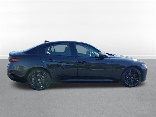 2021 Alfa Romeo Giulia Ti 4