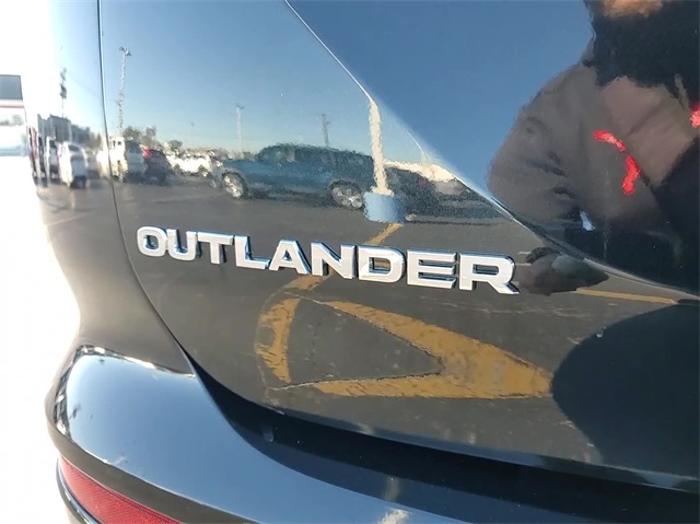 2022 Mitsubishi Outlander SEL 7