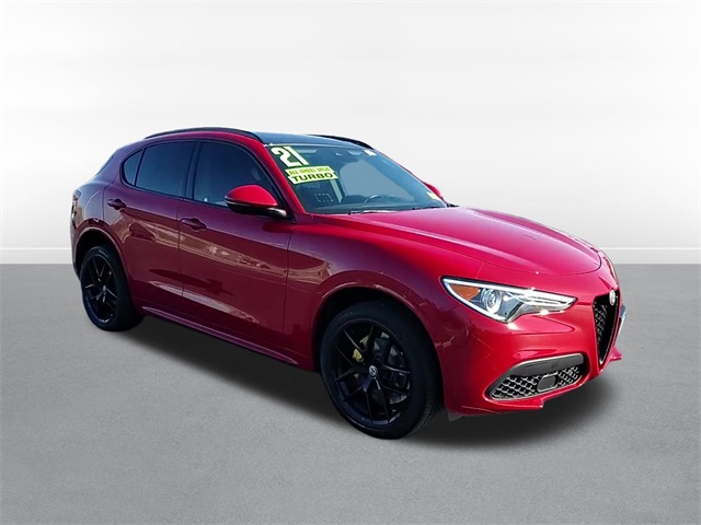 2021 Alfa Romeo Stelvio Ti 3