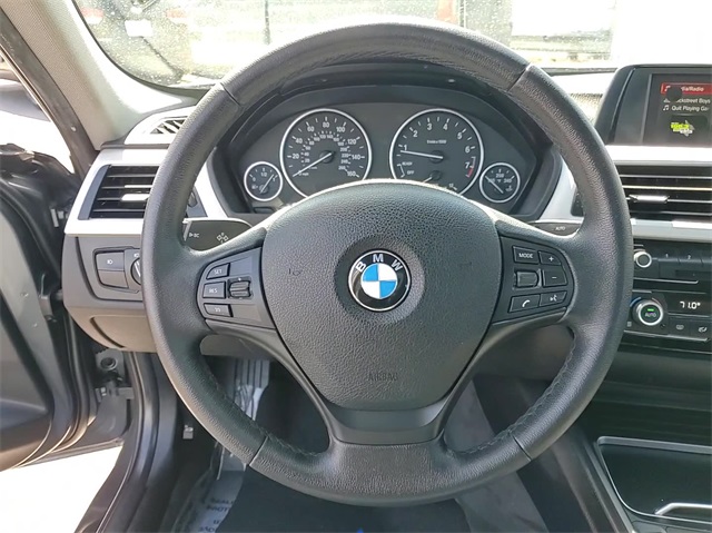 2018 BMW 3 Series 320i xDrive 19