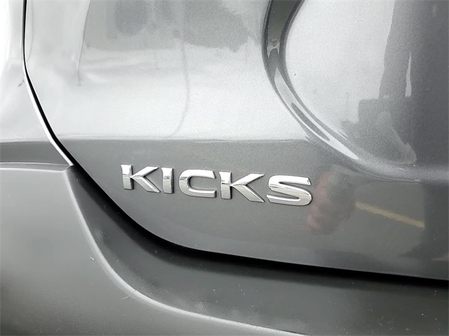 2020 Nissan Kicks SV 7