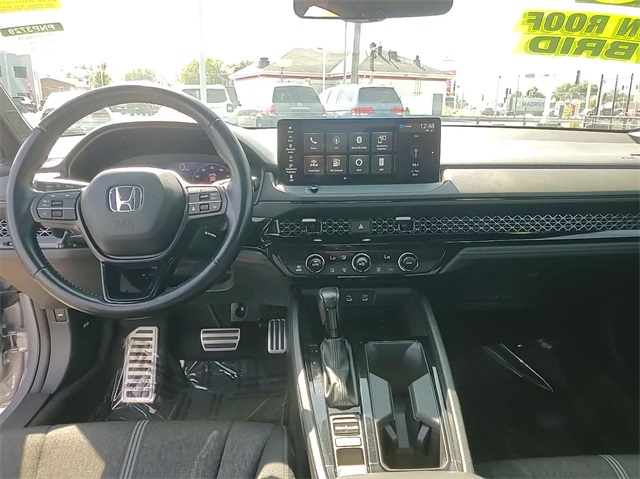 2023 Honda Accord Hybrid Sport 12