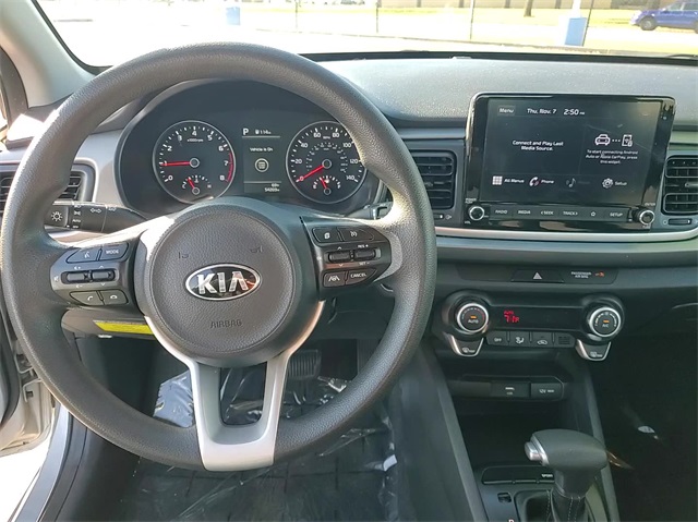 2021 Kia Rio S 22