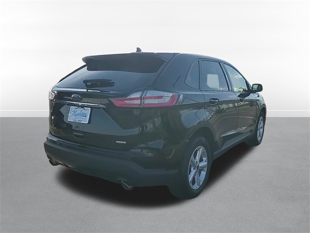 2020 Ford Edge SE 7