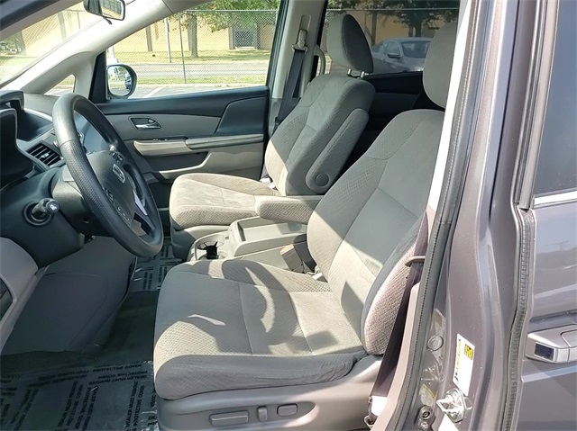 2015 Honda Odyssey EX 9