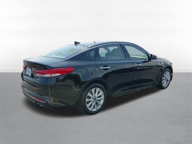 2017 Kia Optima EX 6