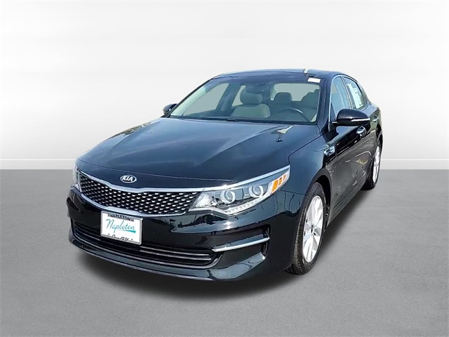 2017 Kia Optima EX 9