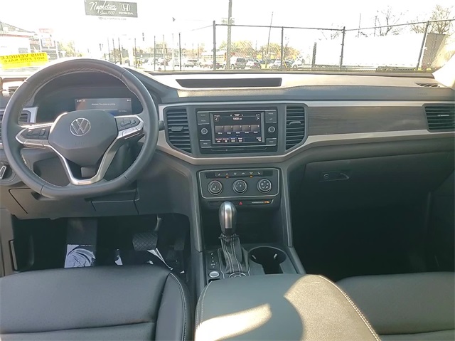 2022 Volkswagen Atlas 2.0T SE 12