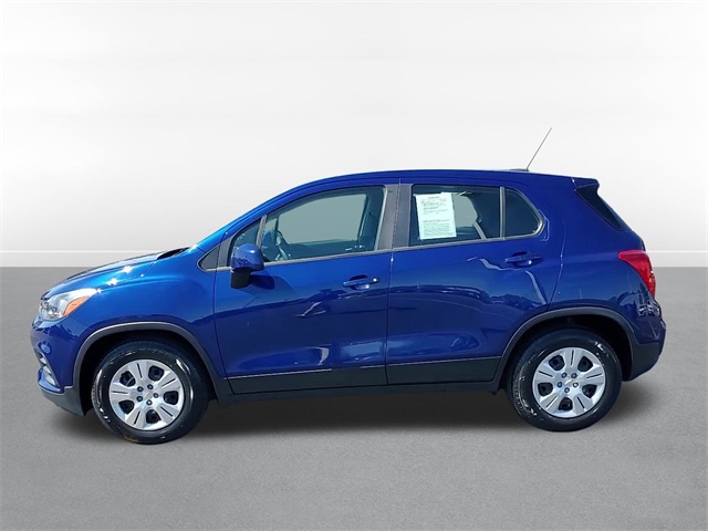 2017 Chevrolet Trax LS 23