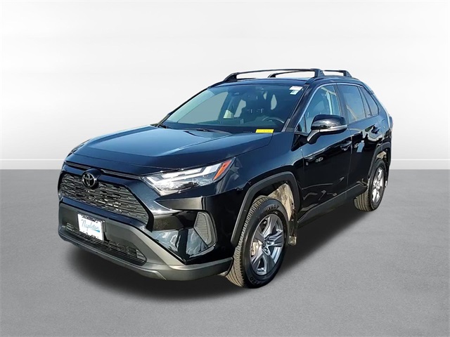 2022 Toyota RAV4 XLE 25