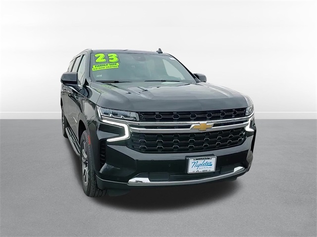 2023 Chevrolet Suburban LS 28