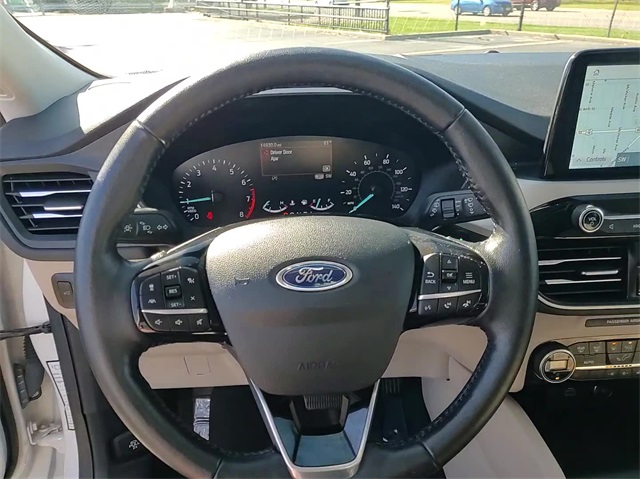 2021 Ford Escape SEL 16