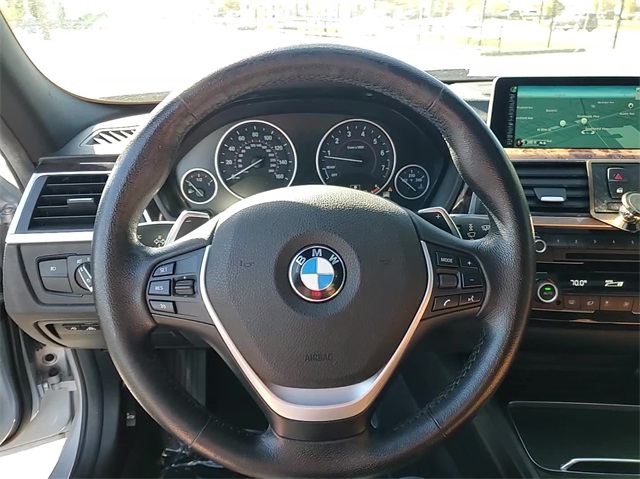 2016 BMW 3 Series 340i xDrive 16