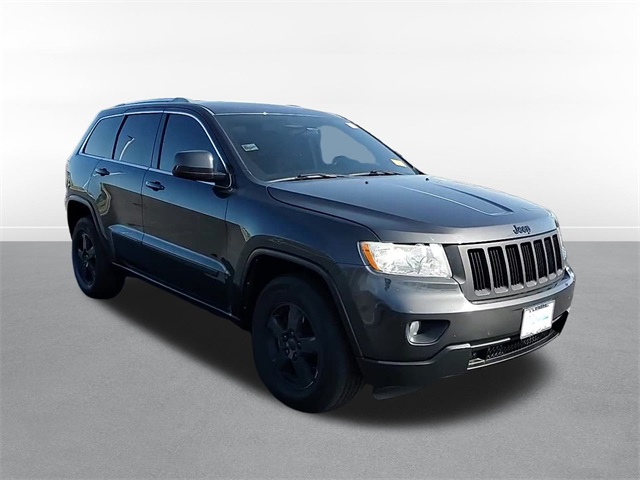 2011 Jeep Grand Cherokee Laredo 3