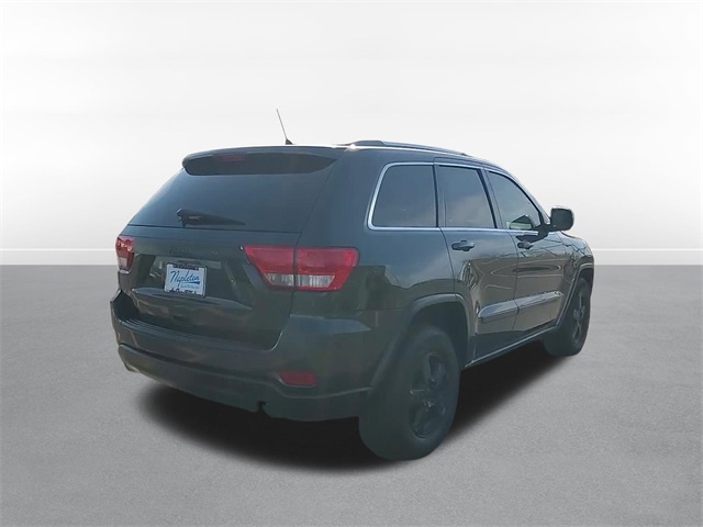 2011 Jeep Grand Cherokee Laredo 6