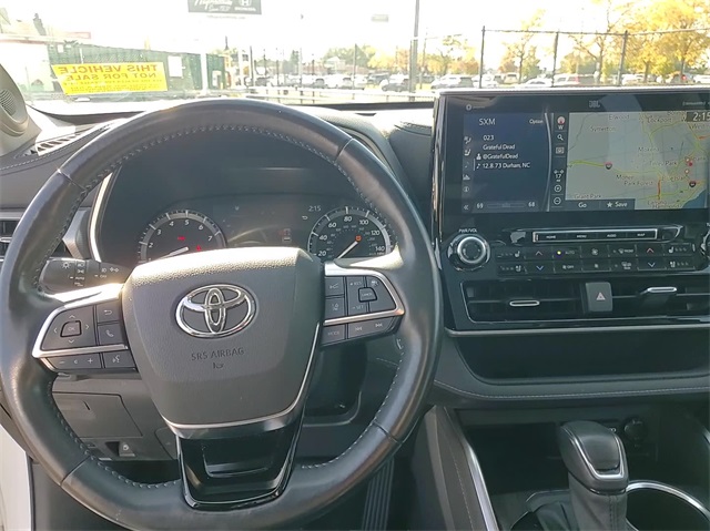 2021 Toyota Highlander Platinum 26